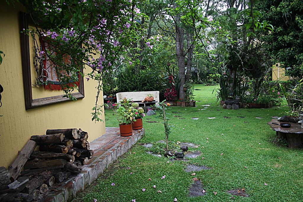 Hostal Saint Mary'S Tababela Exterior photo